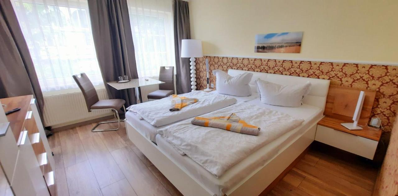 Hotel Waterkant Зассніц Екстер'єр фото