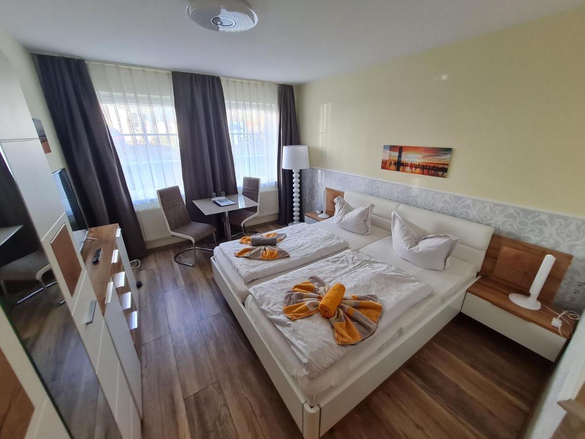Hotel Waterkant Зассніц Екстер'єр фото