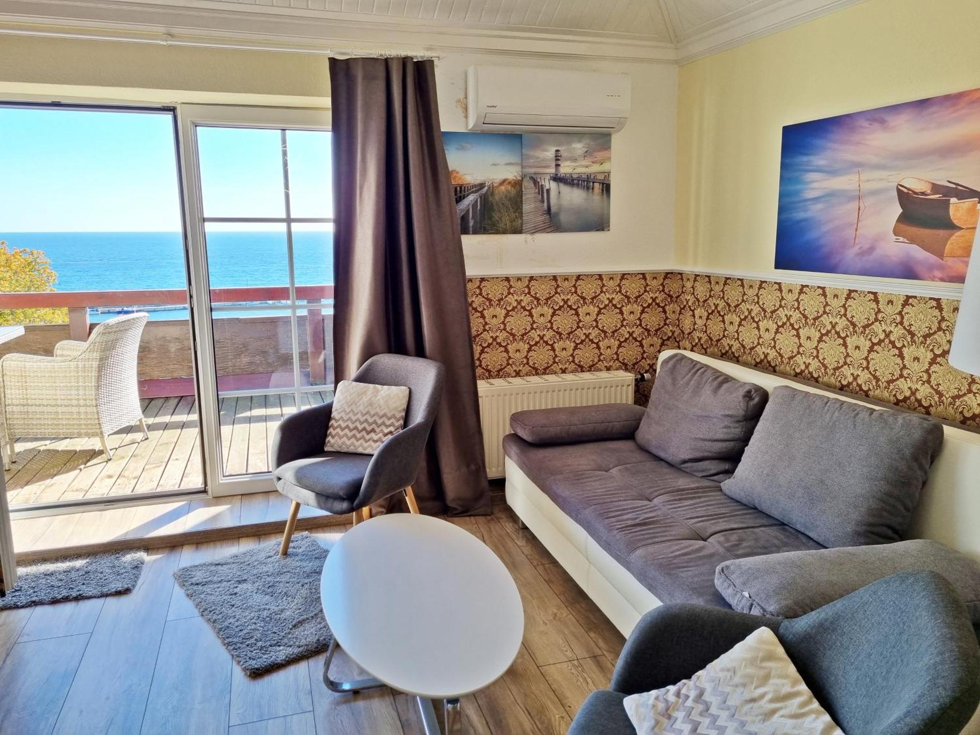 Hotel Waterkant Зассніц Екстер'єр фото